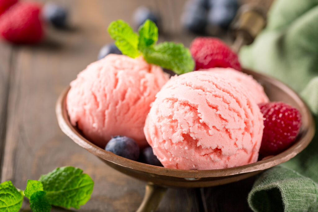 Truskawkowe lody proteinowe