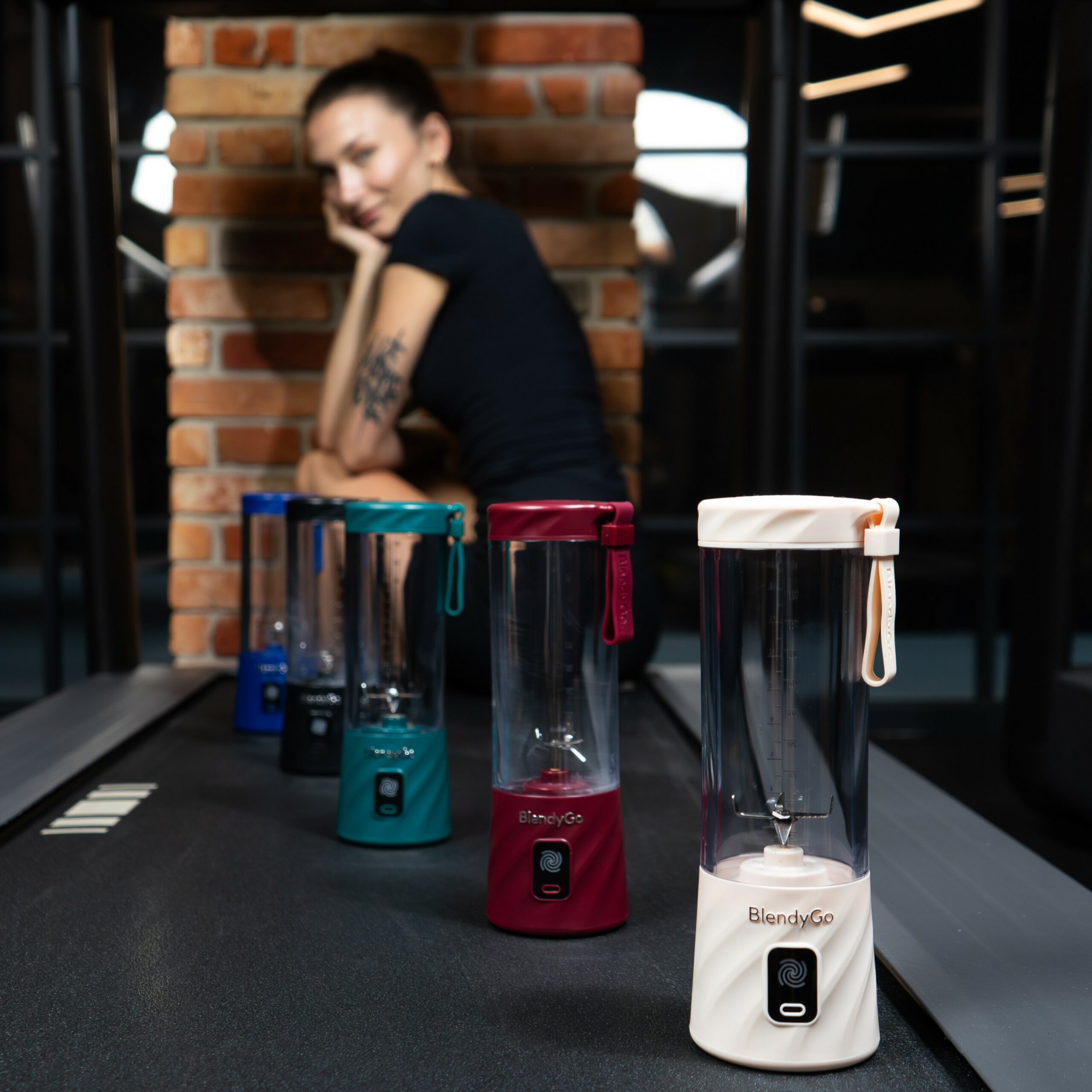 Granatowy Blender Bezprzewodowy BlendyGo 3 - obrazek 4