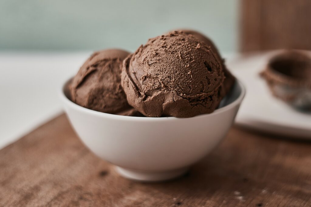 Czekoladowe lody proteinowe